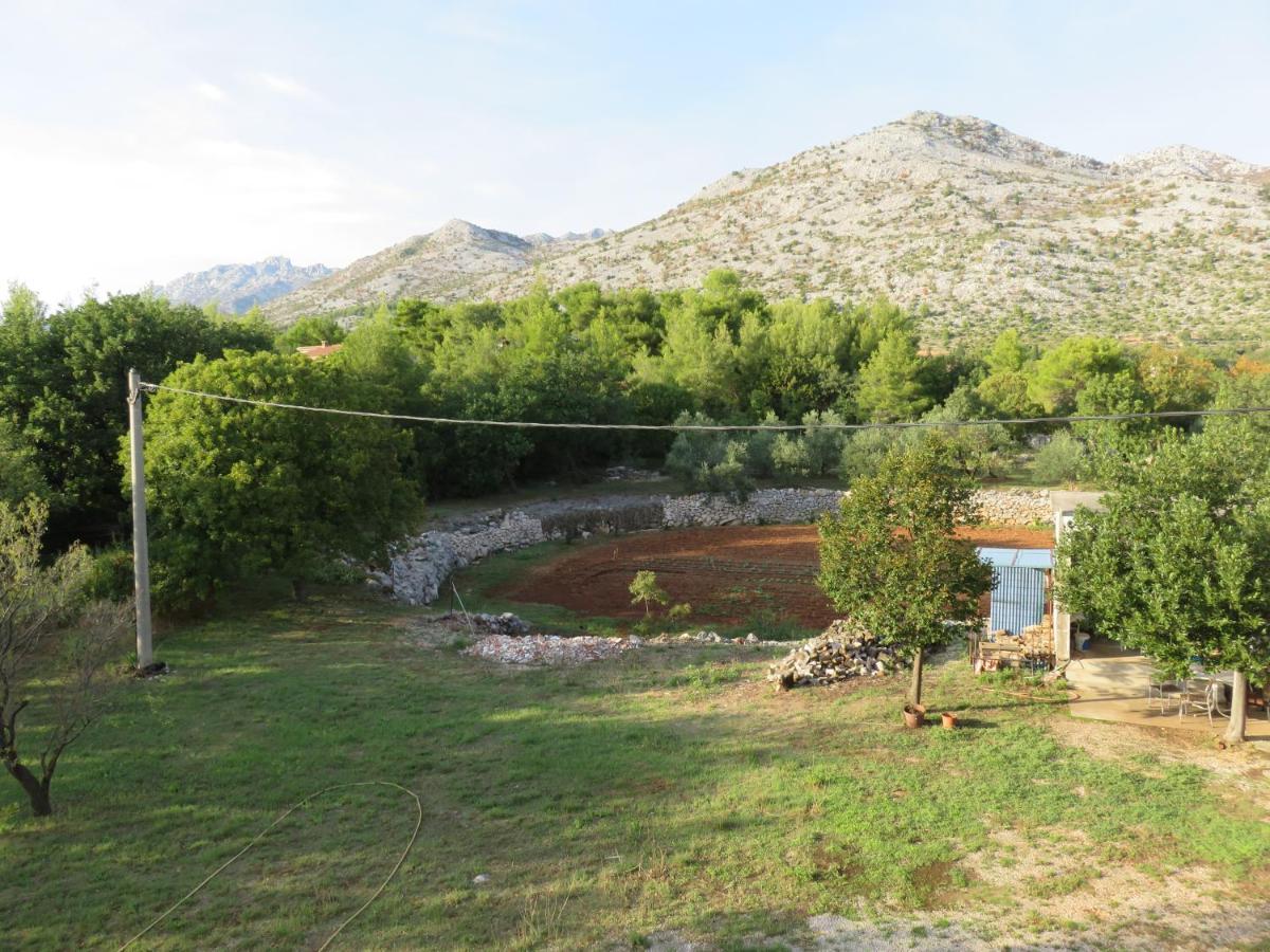 Apartmani Mm Starigrad Paklenica Luaran gambar