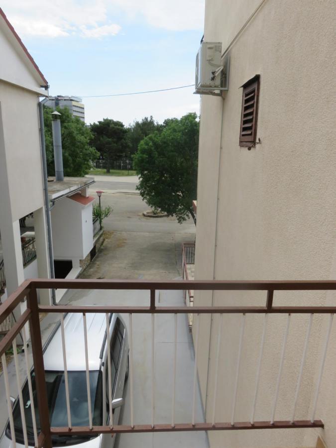 Apartmani Mm Starigrad Paklenica Luaran gambar